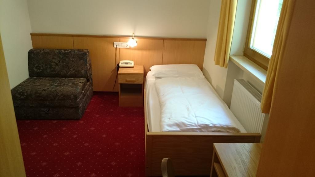 Hotel Jú Furcia San Vigilio Di Marebbe Habitación foto